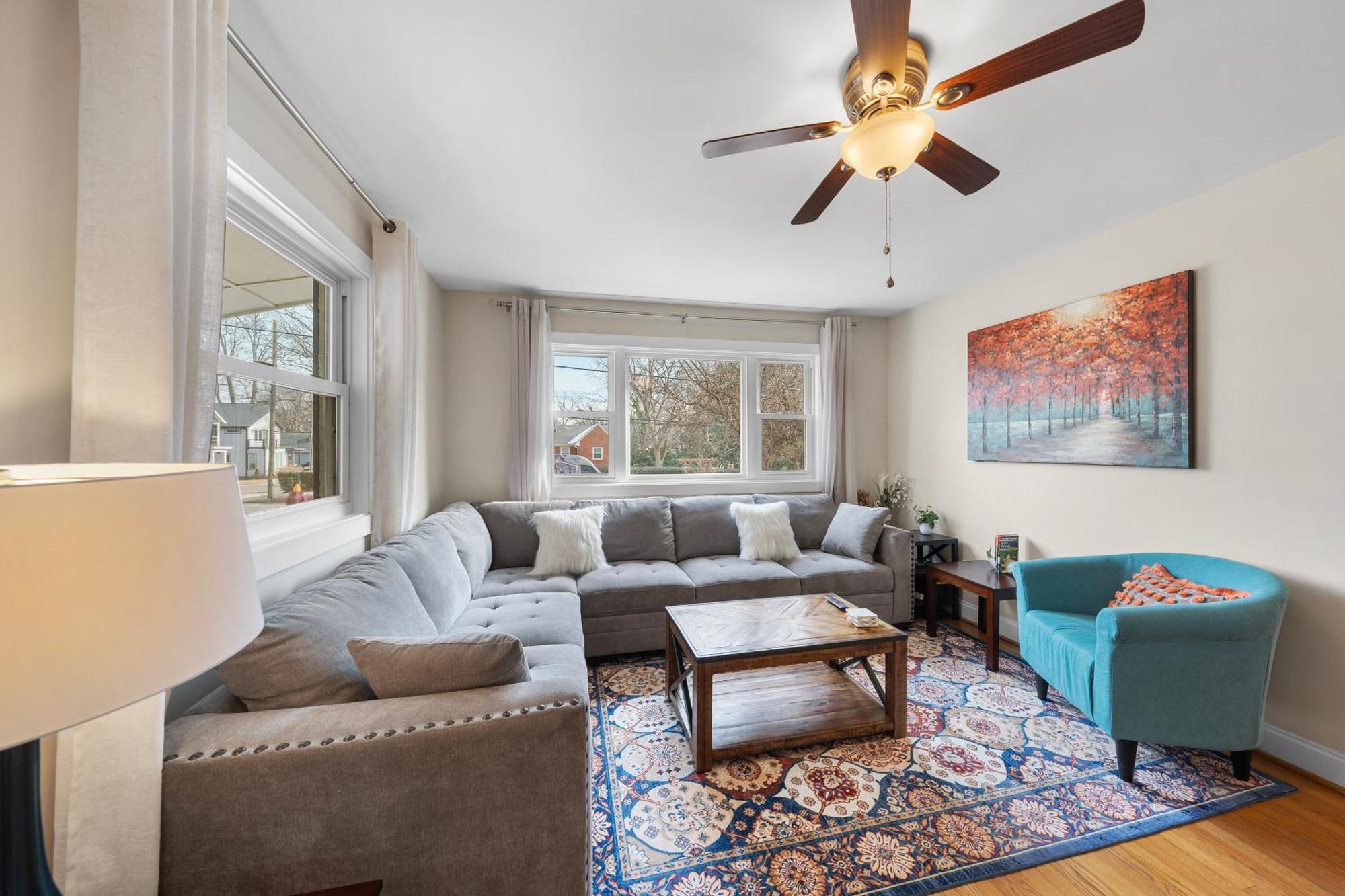 Charming Dt 3-Bed Bungalow With Fenced-In Yard Raleigh Buitenkant foto